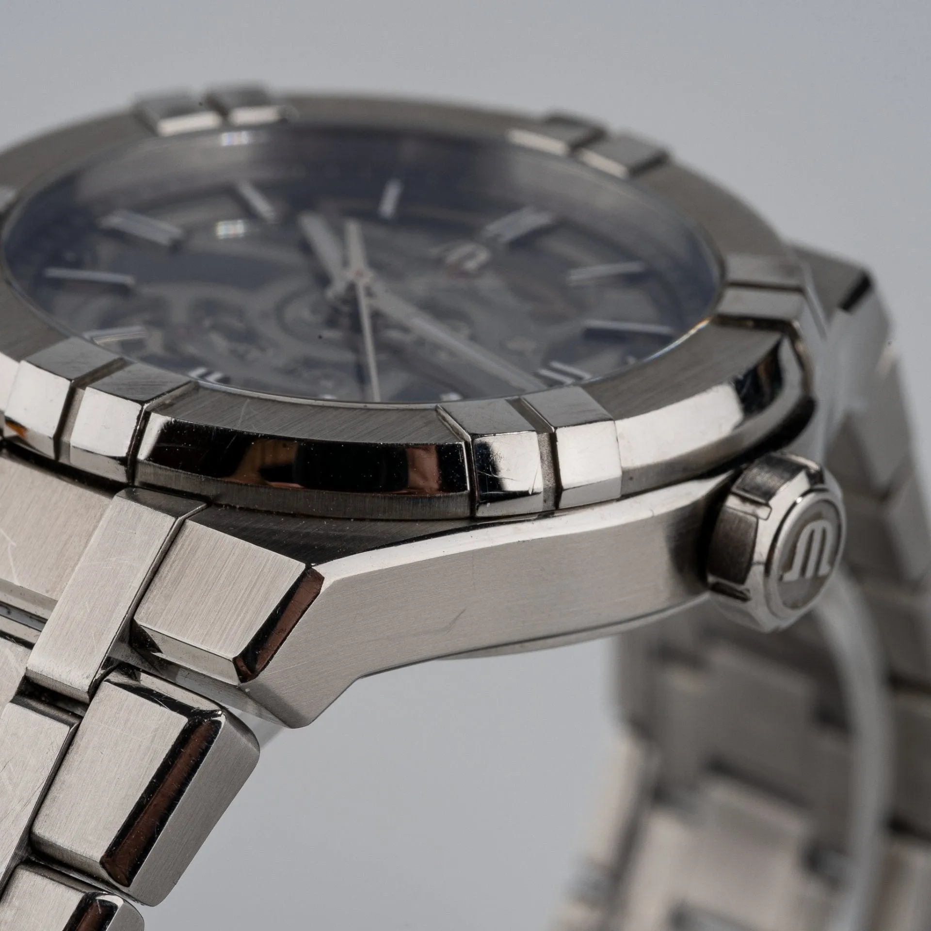 Maurice Lacroix Aikon Skeleton - Montre automatique en acier sold by 58 Facettes product image thumbnail 4