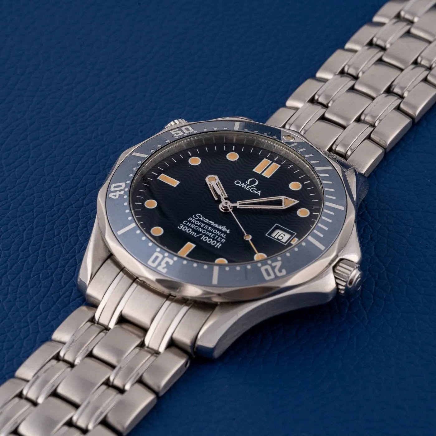 Omega Seamaster 300 - Montre en acier sold by 58 Facettes product image thumbnail 2