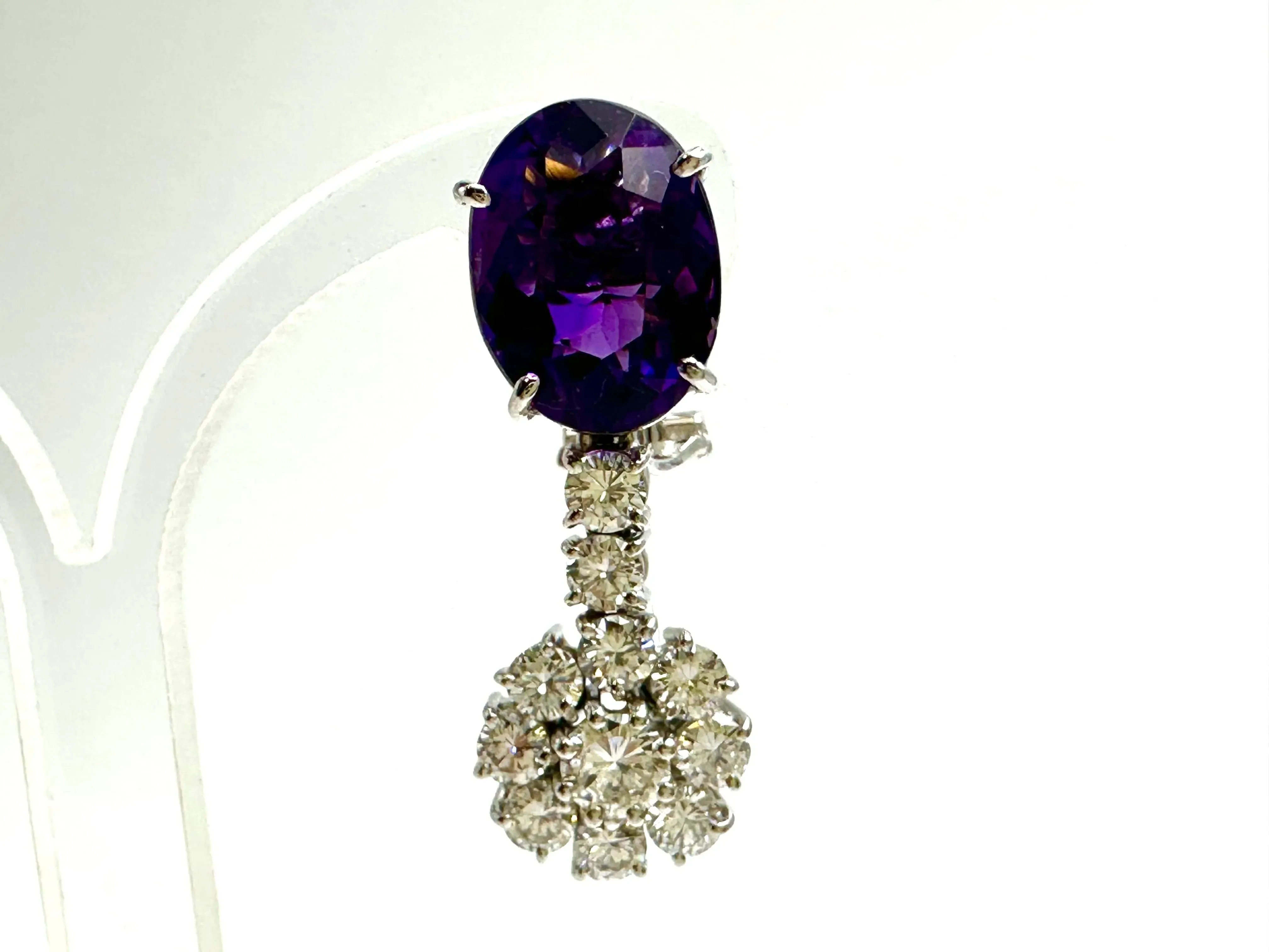 Drop earrings amethysts and brilliant-cut diamonds sold by 58 Facettes product image thumbnail 5