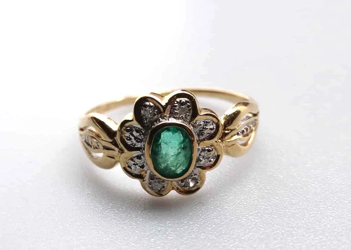 Bague emeraude et diamants sold by 58 Facettes product image thumbnail 4
