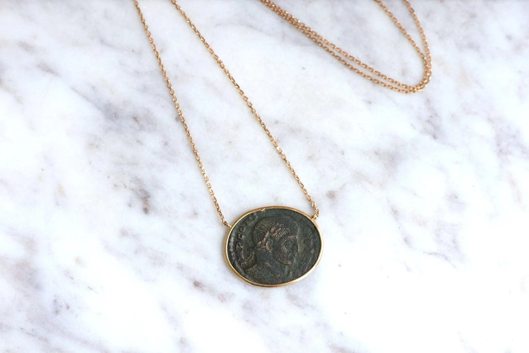 Collier pièce romaine Constance II sold by 58 Facettes product image thumbnail 4