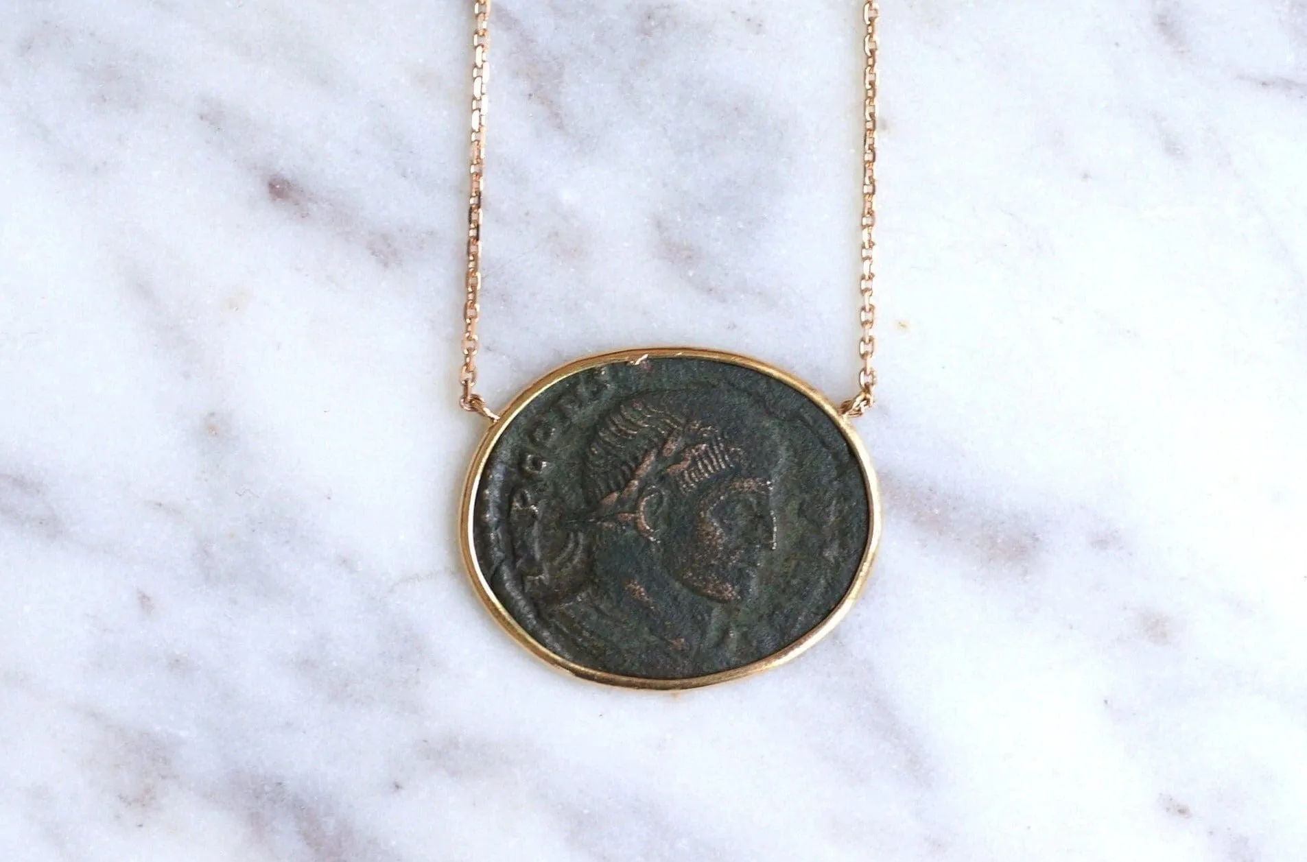 Collier pièce romaine Constance II sold by 58 Facettes product image thumbnail 3