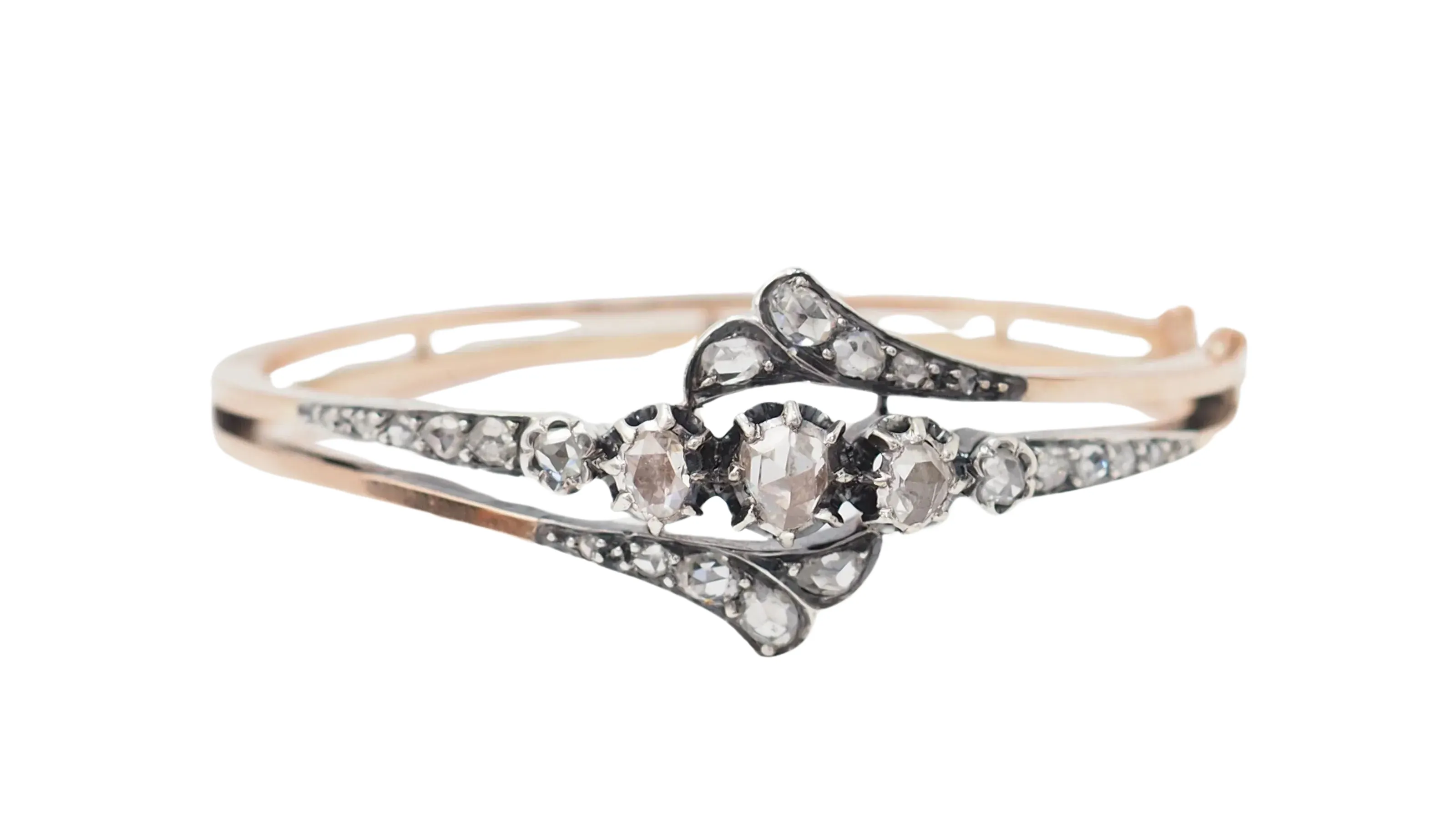 Bracelet ancien en or rose et argent serti de diamants sold by 58 Facettes