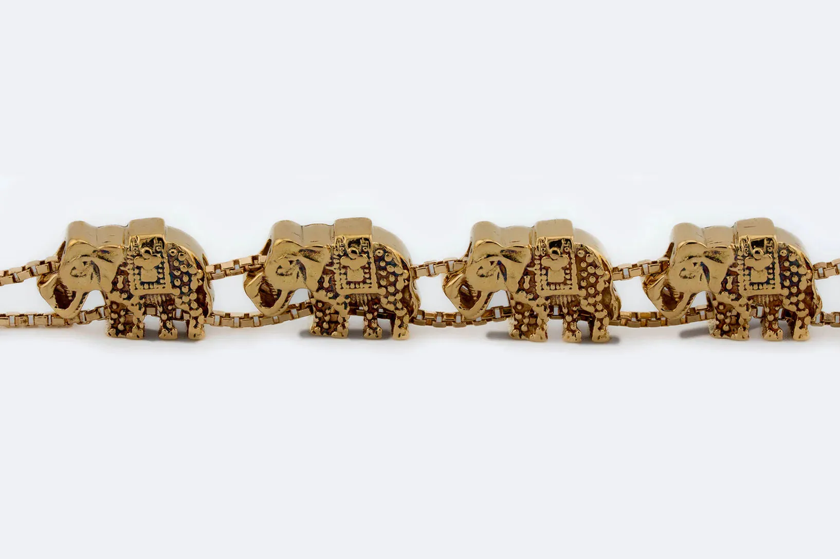 Bracelet éléphants en or jaune 18 carats sold by 58 Facettes product image thumbnail 2