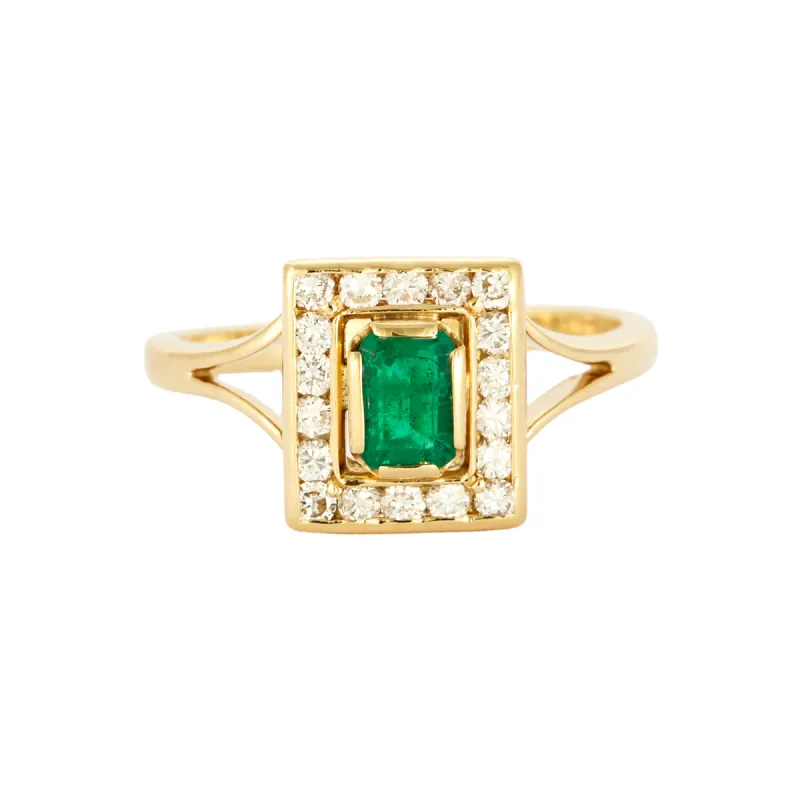 Bague en or jaune, émeraude et diamants sold by 58 Facettes