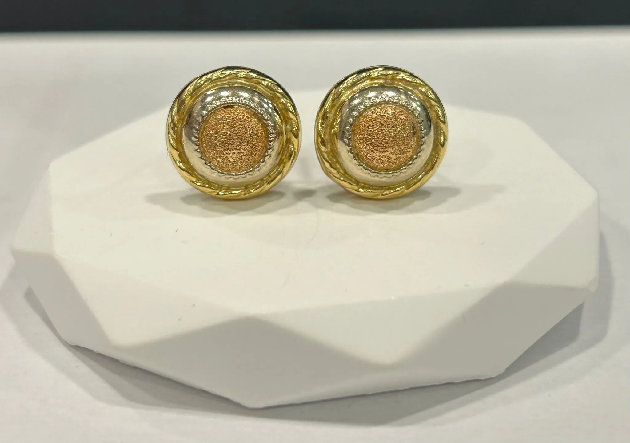 Paire de boucles d'oreilles 3 ors sold by 58 Facettes product image thumbnail 2