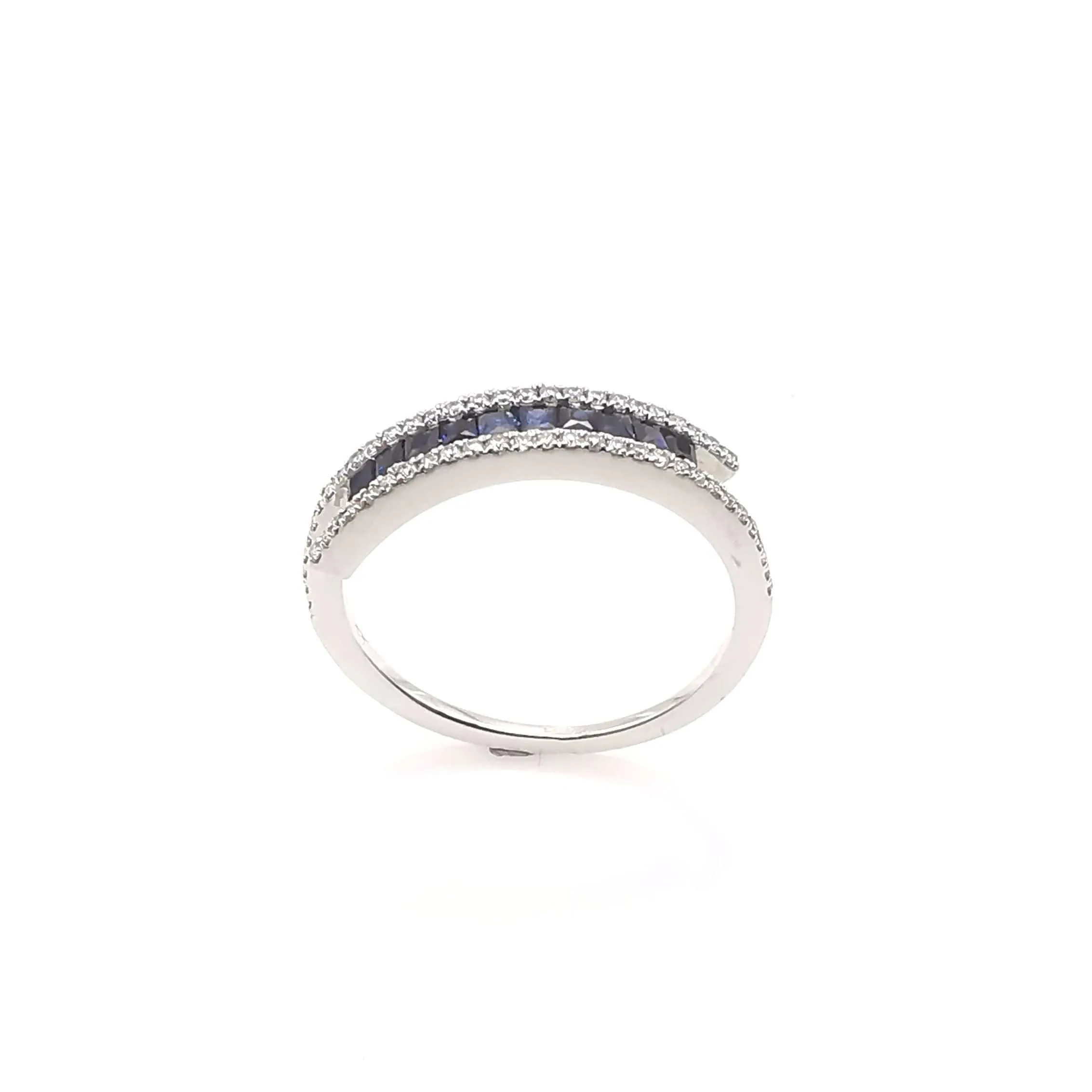 Bague en or blanc sertie de 56 diamants et 10 saphirs sold by 58 Facettes product image thumbnail 3