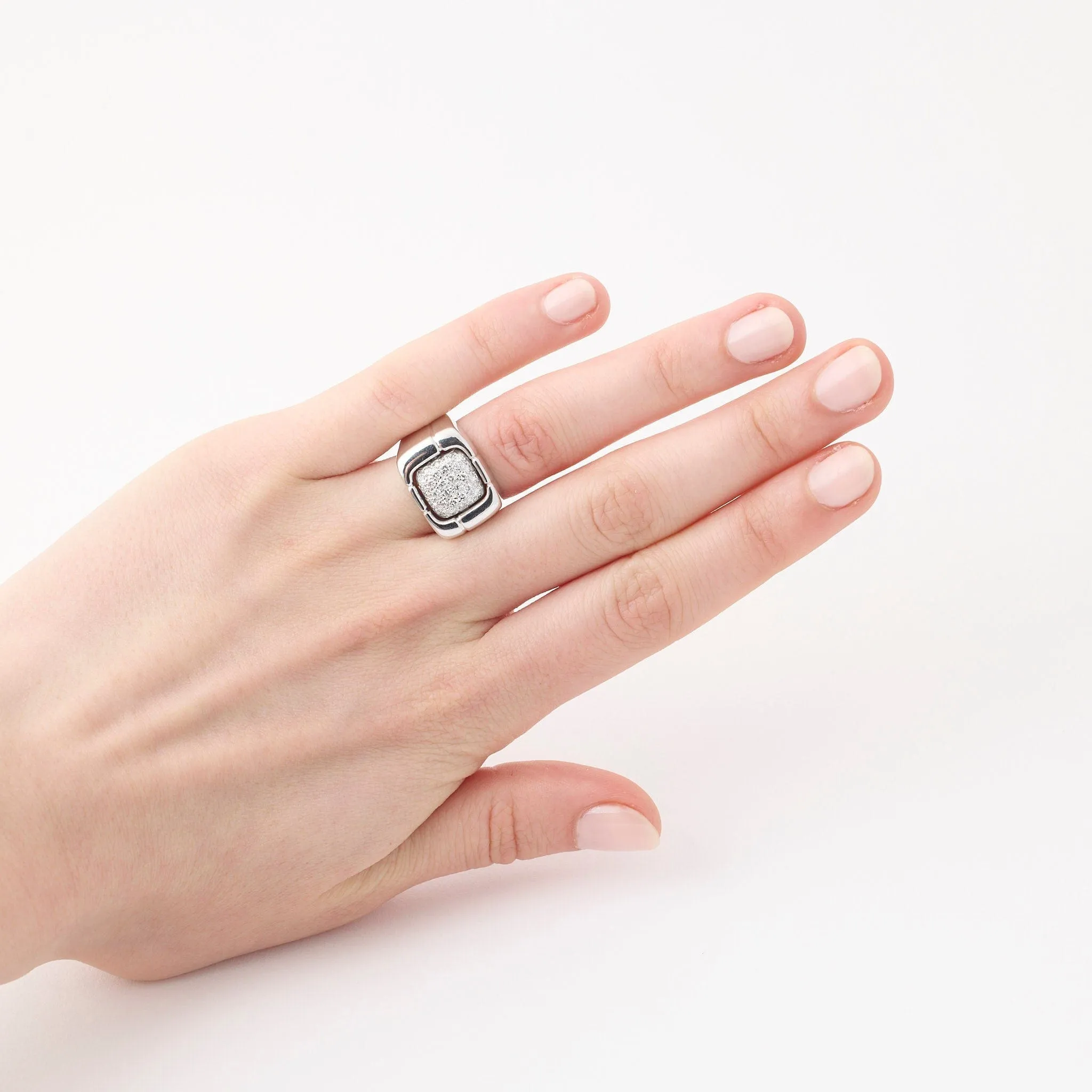 Chevalière diamants sold by 58 Facettes product image thumbnail 3