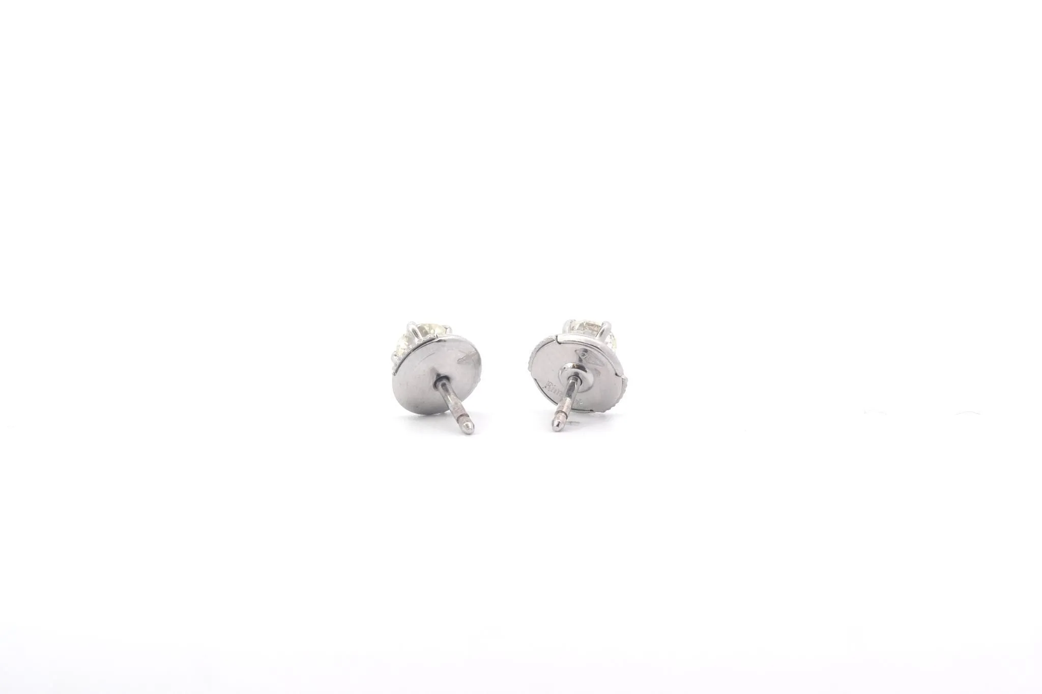 Boucles d’oreilles puces diamants 0.58ct sold by 58 Facettes product image thumbnail 4