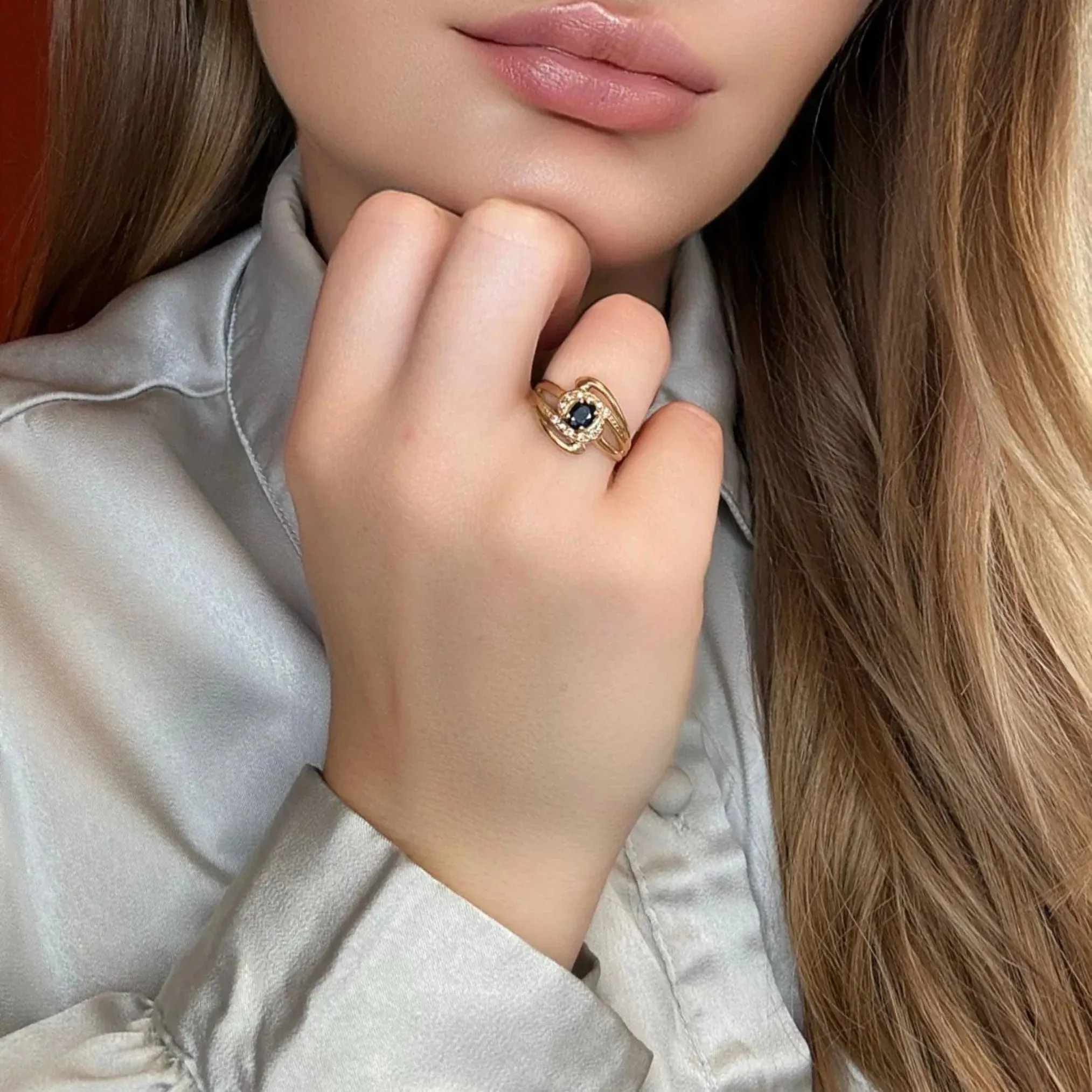 Bague or jaune topaze et diamants sold by 58 Facettes product image thumbnail 2