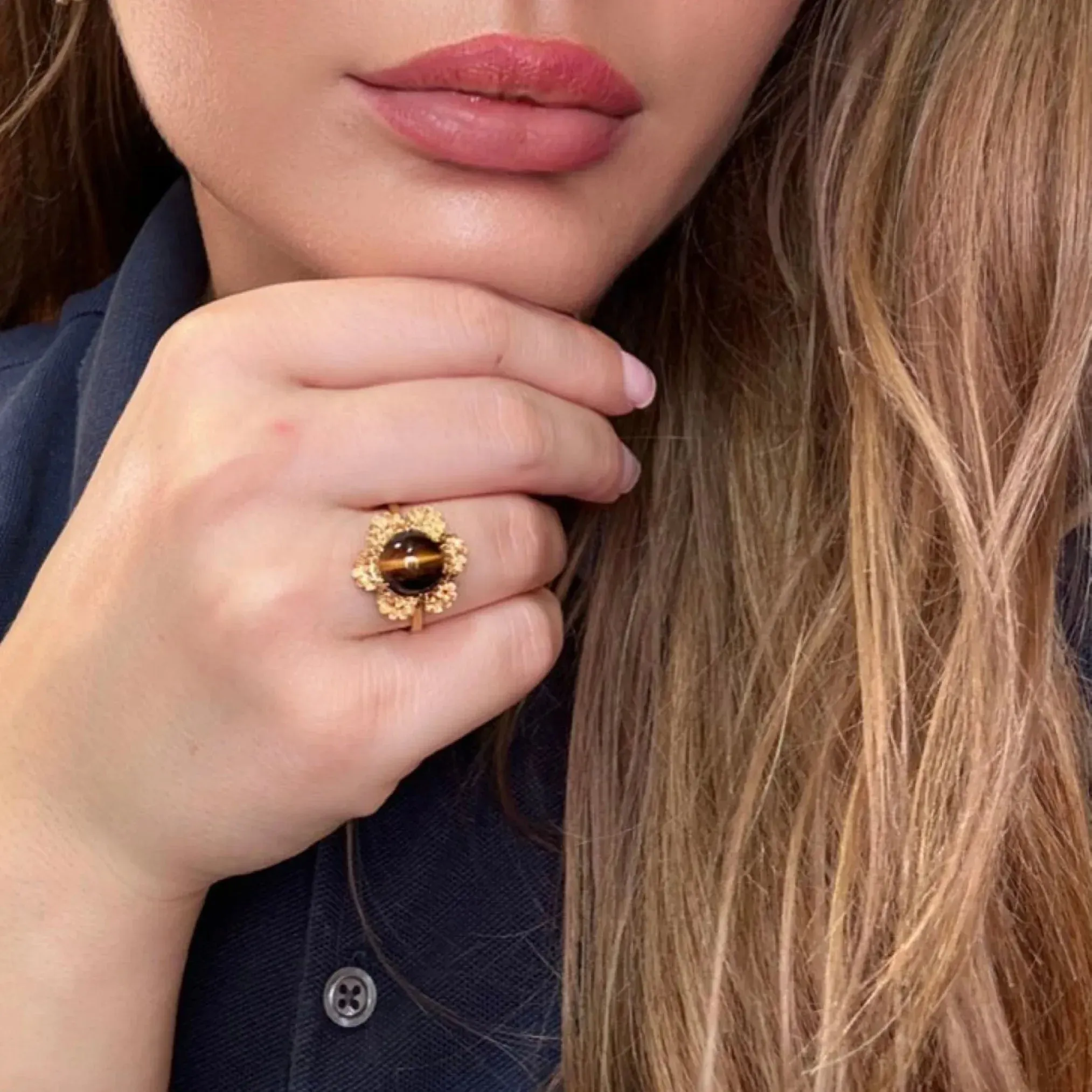 Bague Fleur Or Jaune Oeil de Tigre sold by 58 Facettes product image thumbnail 2