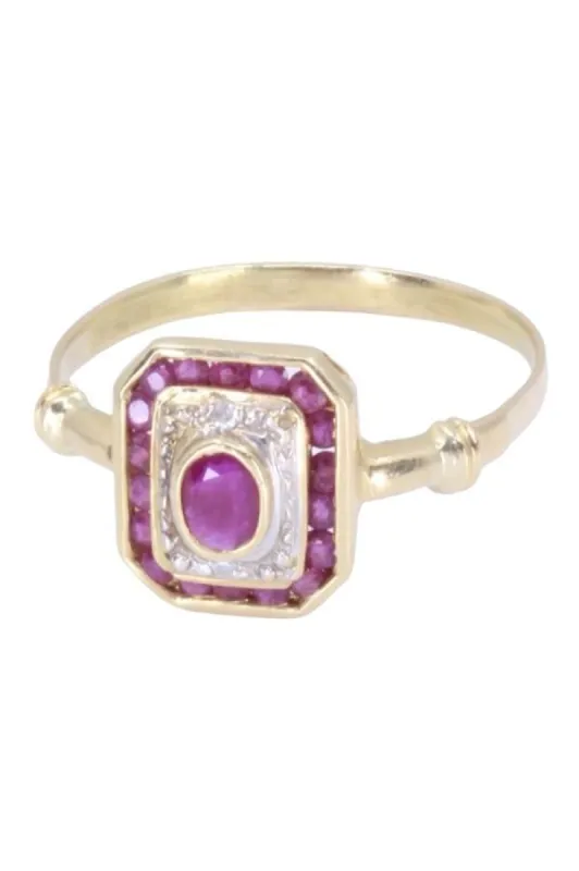 Bague moderne rubis diamants sold by 58 Facettes