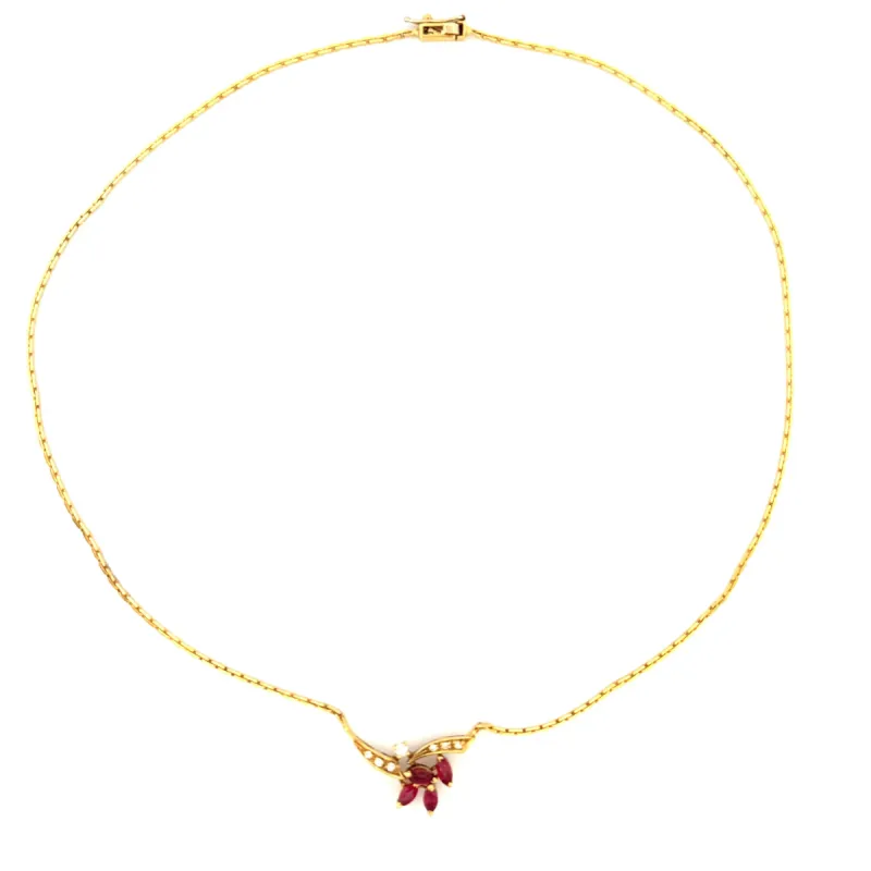 Collier Or jaune rubis et diamants sold by 58 Facettes