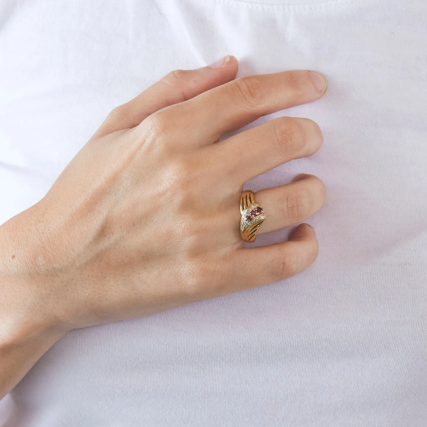 Bague or jaune rubis diamants sold by 58 Facettes product image thumbnail 3