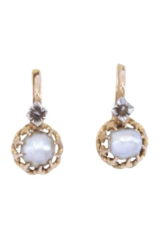 DORMEUSES ANCIENNES PERLES ET DIAMANTS sold by 58 Facettes