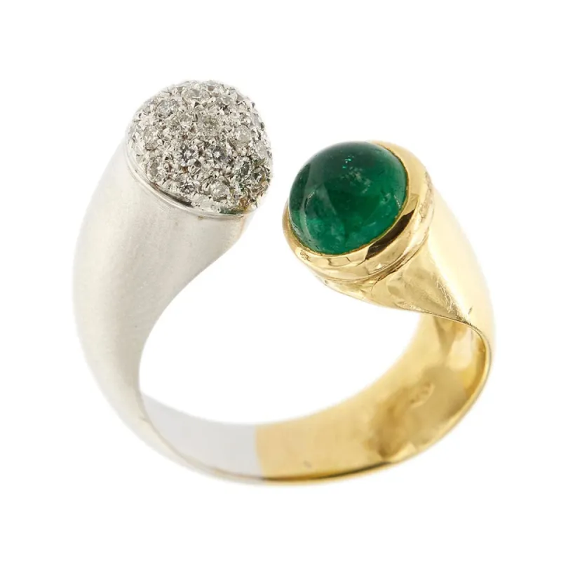 Bague ouverte émeraude diamants sold by 58 Facettes