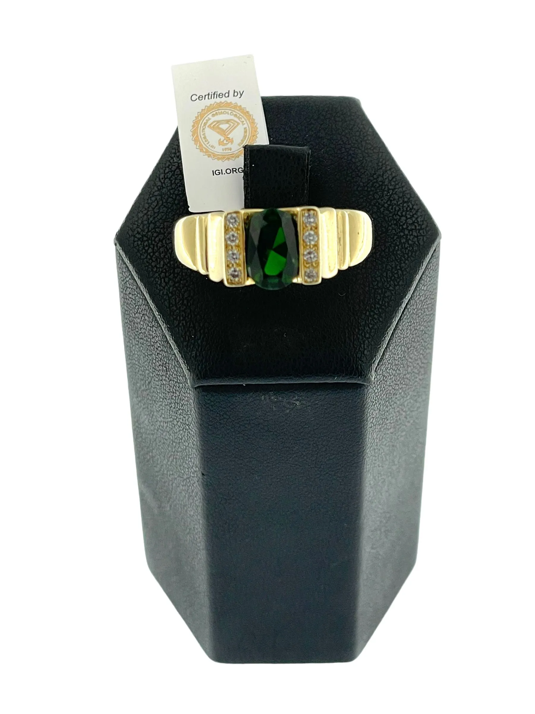 Bague en or jaune 18 carats avec diamants et diopside vert sold by 58 Facettes product image thumbnail 5