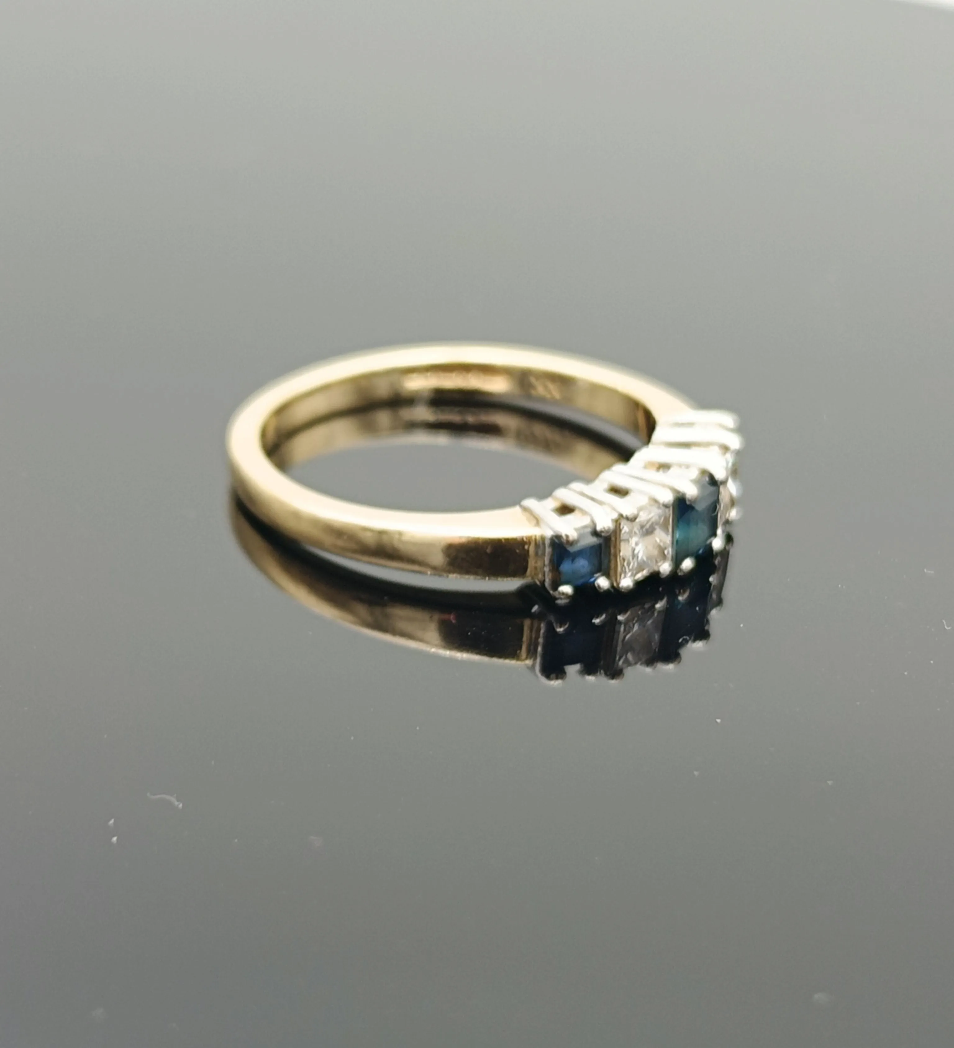 Bague vintage Saphirs Diamants taille princesse sold by 58 Facettes product image thumbnail 4