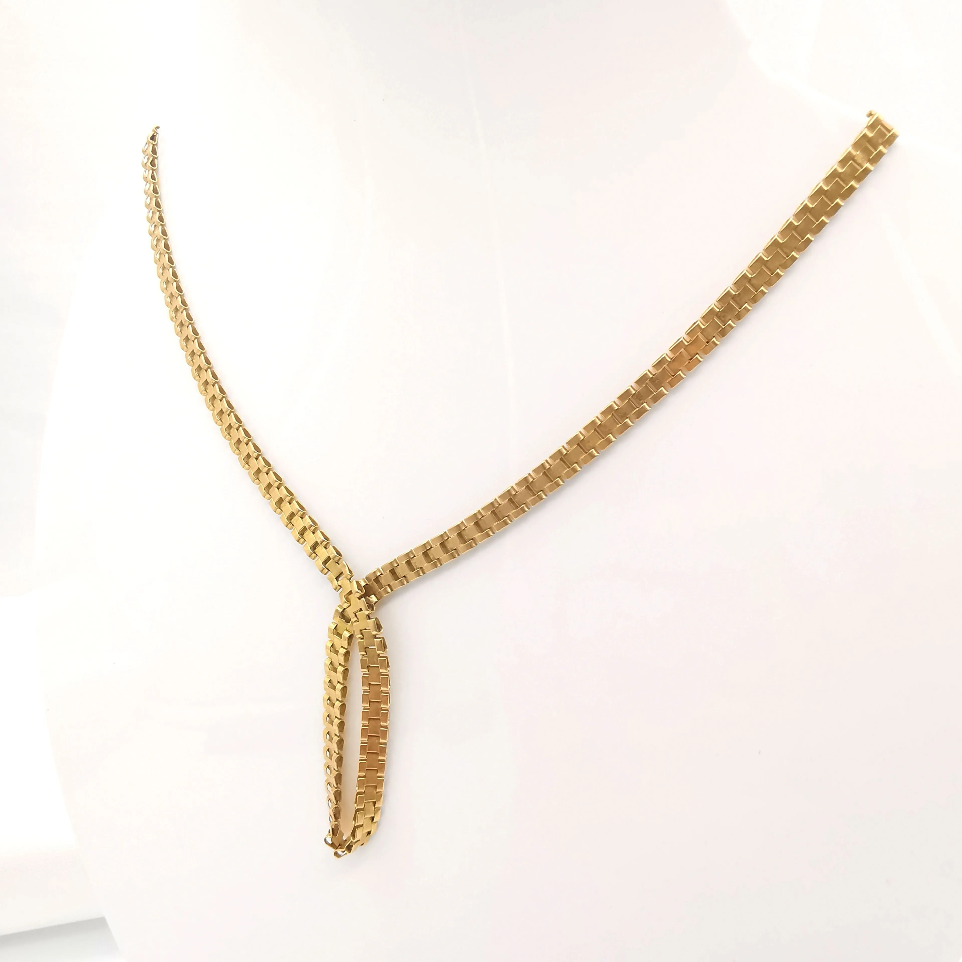 Collier ancien en or jaune sold by 58 Facettes product image thumbnail 4