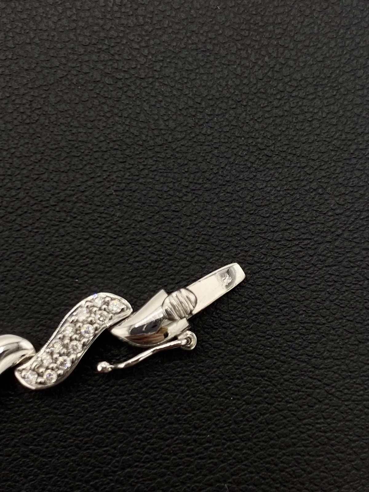 Bracelet rivière de diamants or blanc sold by 58 Facettes product image thumbnail 5