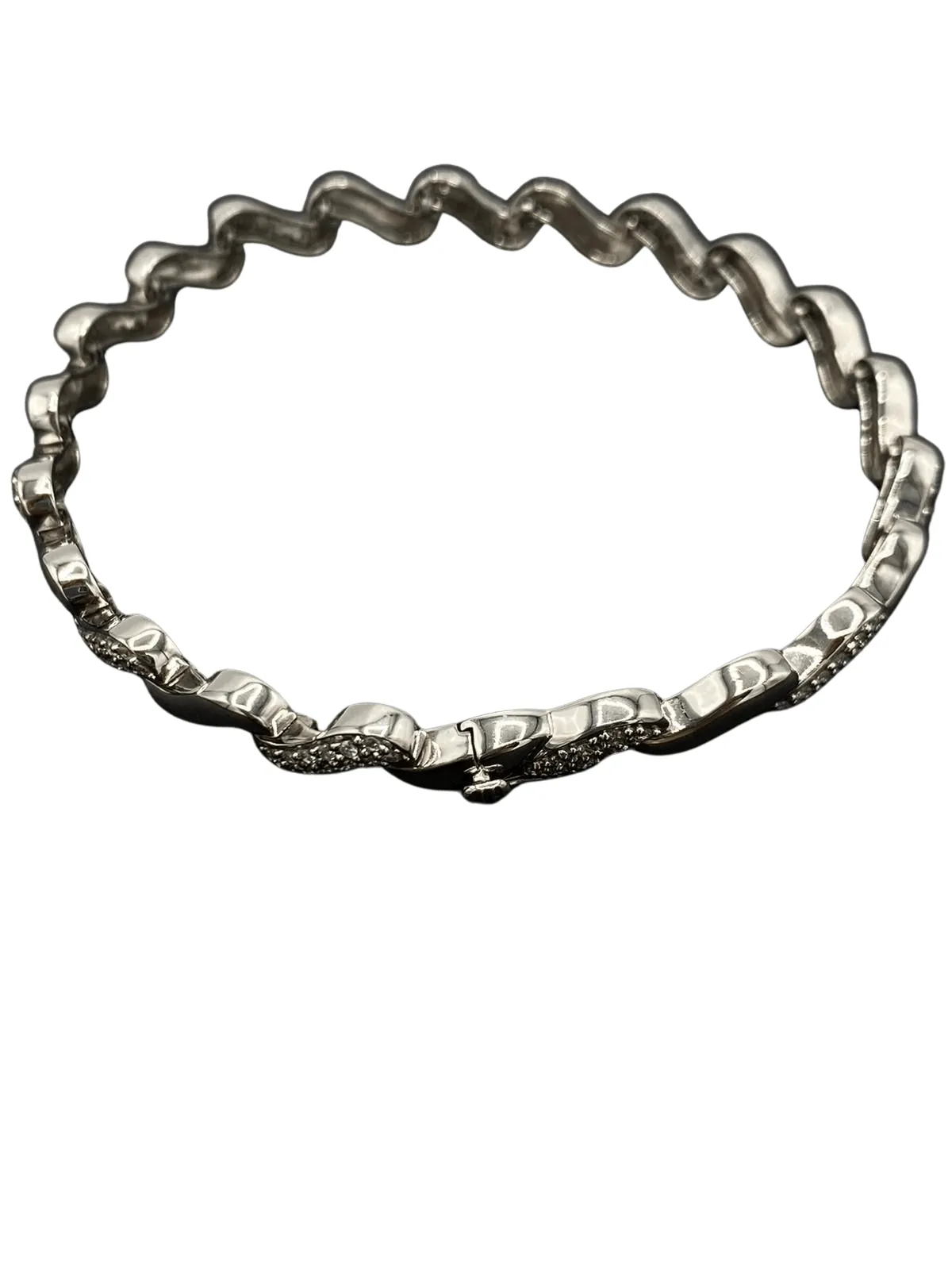 Bracelet rivière de diamants or blanc sold by 58 Facettes