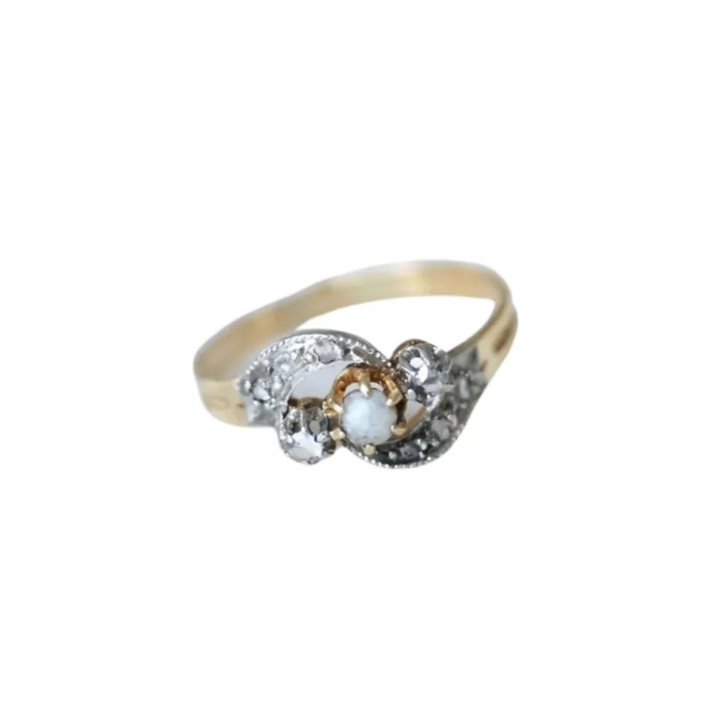 Bague Toi et Moi perle et diamants sold by 58 Facettes