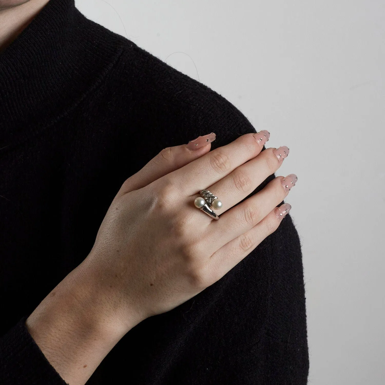 Bague Toi et Moi diamants et perles sold by 58 Facettes product image thumbnail 2