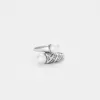 Bague Toi et Moi diamants et perles sold by 58 Facettes