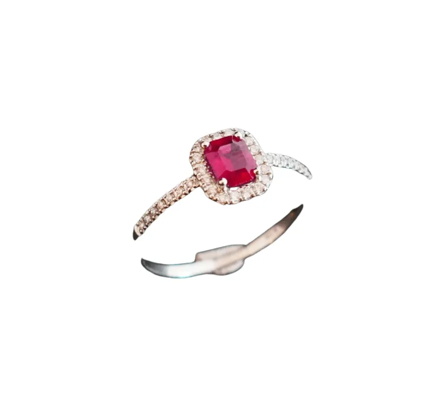 Bague sertie d'un Rubis, entourage Diamants sold by 58 Facettes