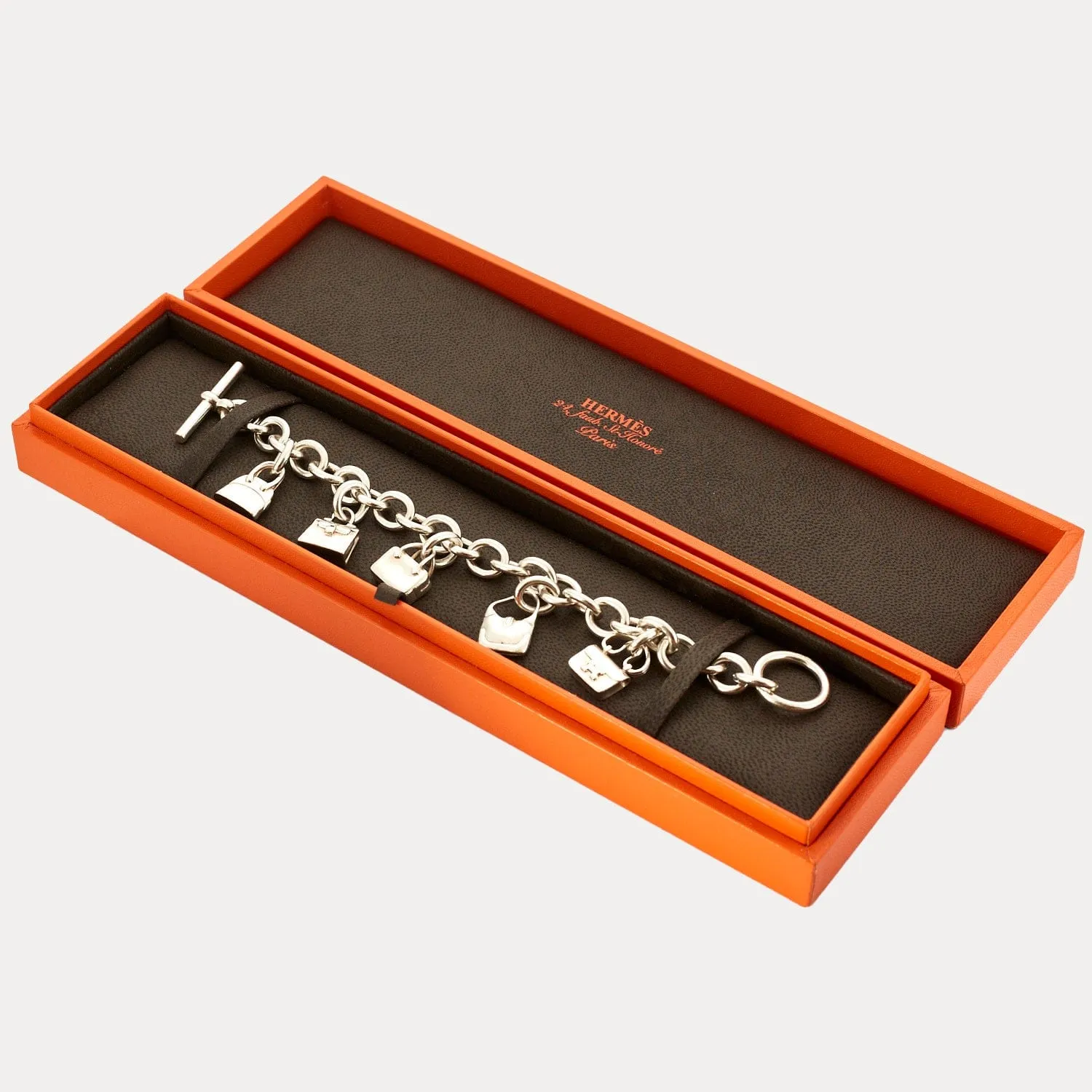 HERMES - Bracelet en argent avec charms sold by 58 Facettes product image thumbnail 2