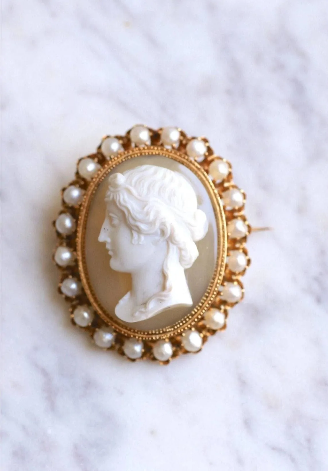 Broche camée agate et perles fines sold by 58 Facettes product image thumbnail 2