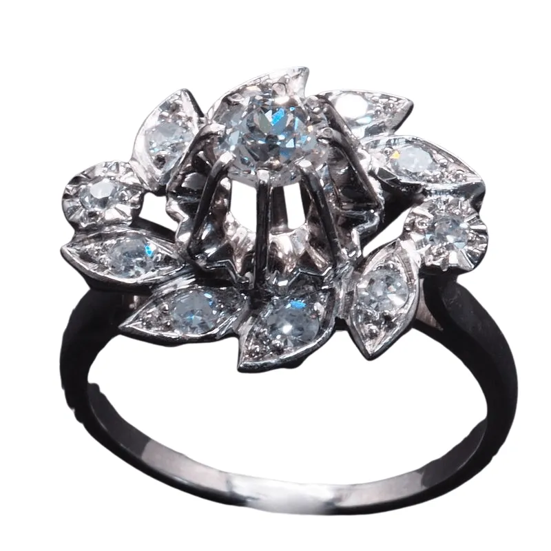 Bague marguerite Or blanc Diamants sold by 58 Facettes