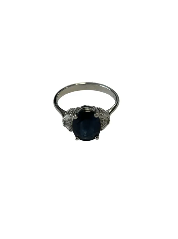 Bague en or blanc ornée d'un Saphir sold by 58 Facettes