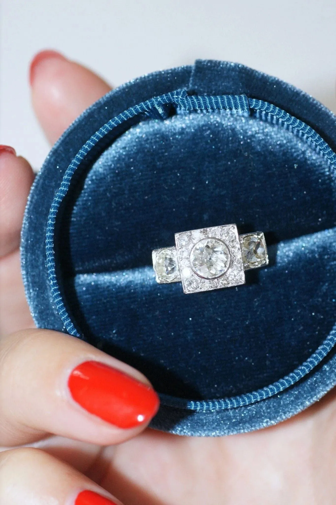 Bague 3 diamants Art Déco sold by 58 Facettes product image thumbnail 3