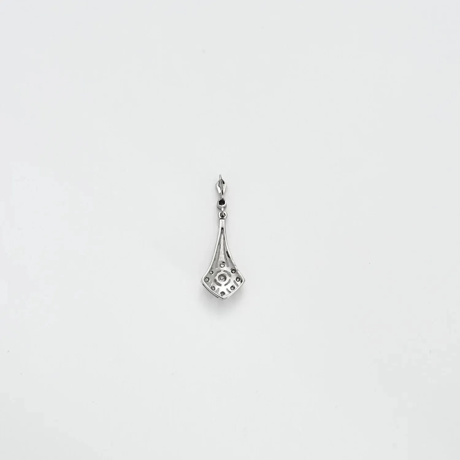 PENDENTIF ART DECO DIAMANTS sold by 58 Facettes product image thumbnail 3