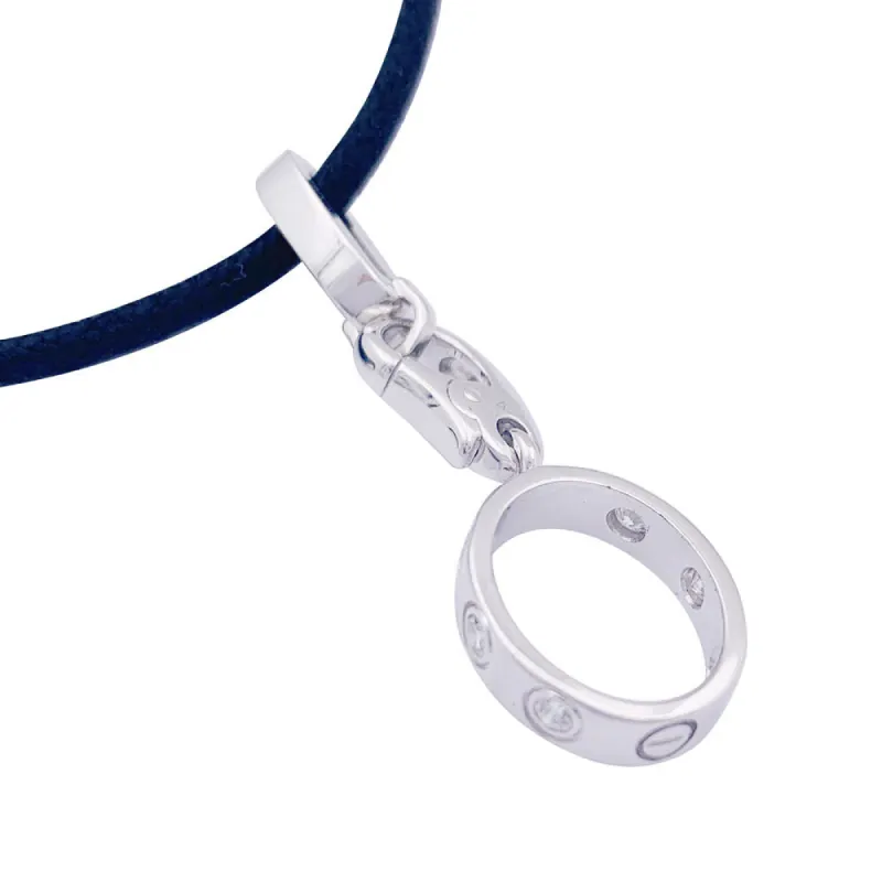 Pendentif Cartier "Love", or blanc, diamants. sold by 58 Facettes