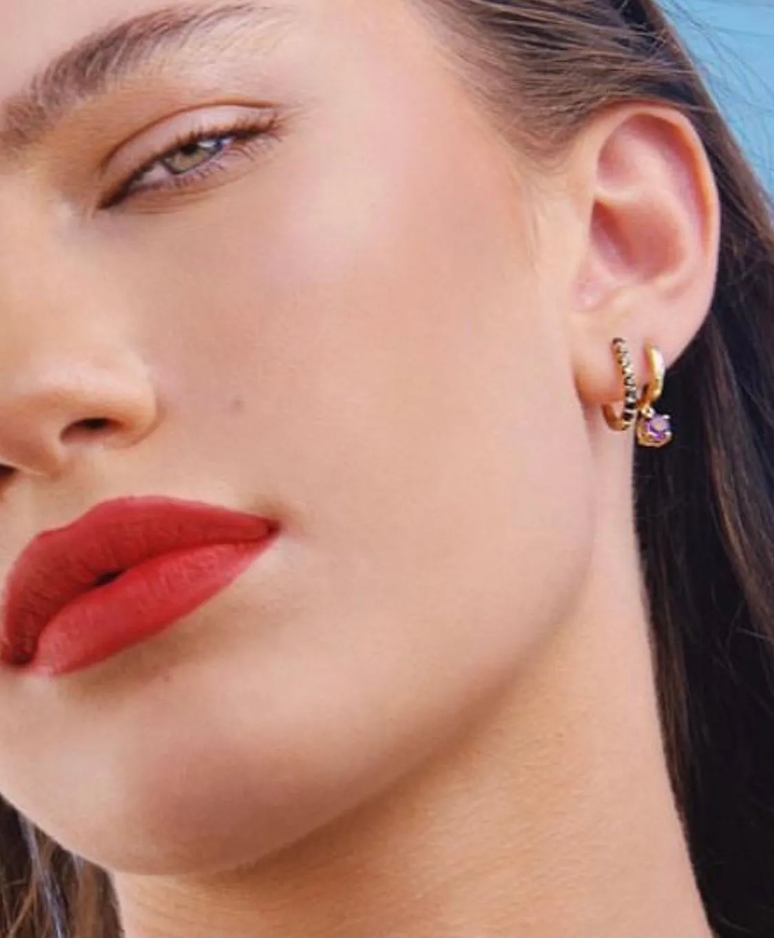 Boucles d'oreilles créoles ovales en saphirs bleus sold by 58 Facettes product image thumbnail 3