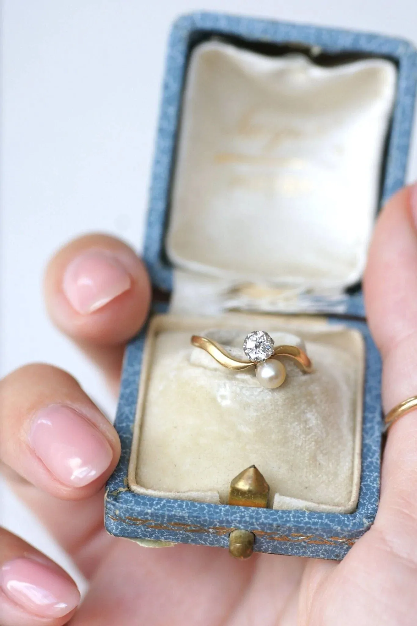 Bague Toi et Moi perle et diamant sold by 58 Facettes product image thumbnail 5