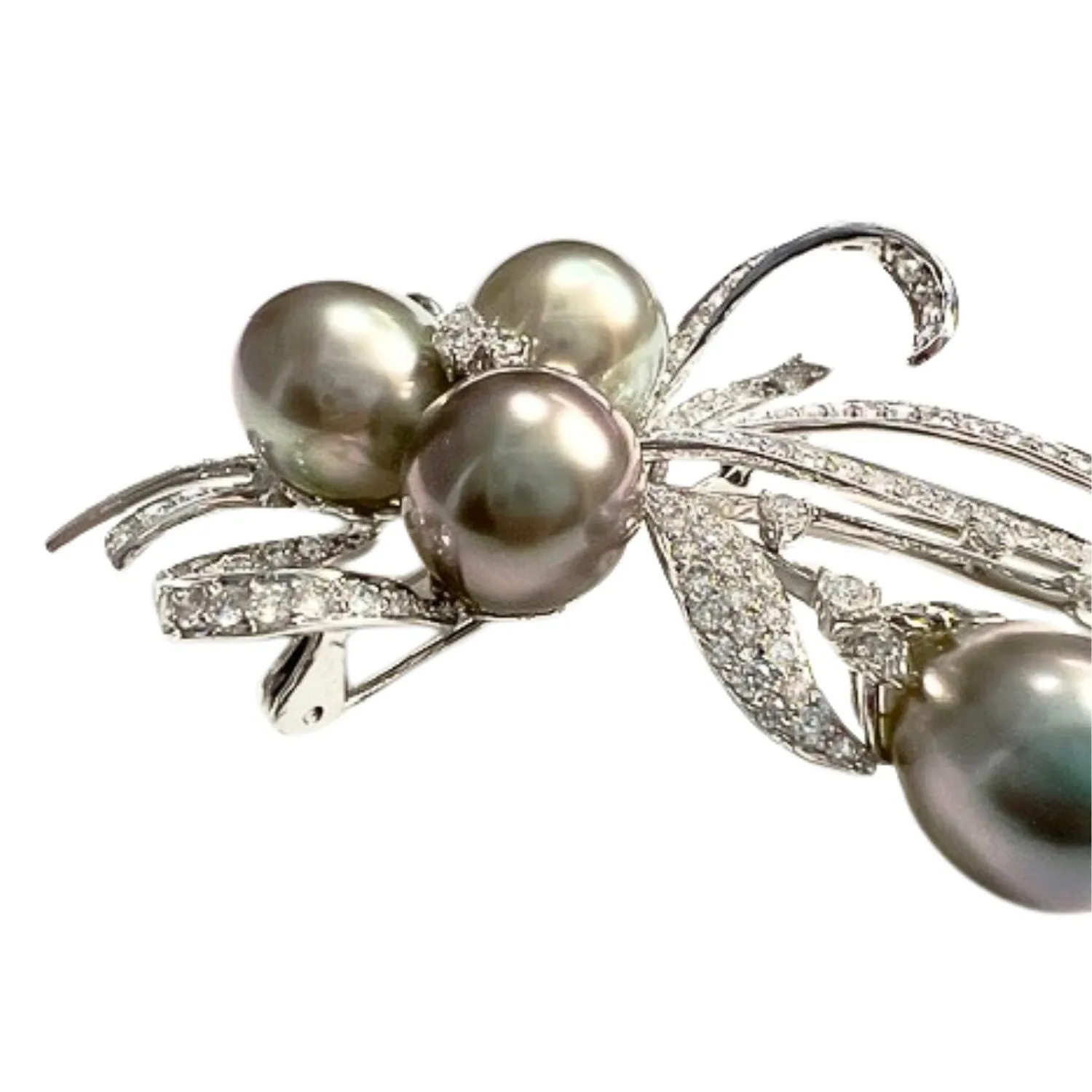 Broche pendentif en or blanc avec diamants et perles de culture sold by 58 Facettes product image thumbnail 4