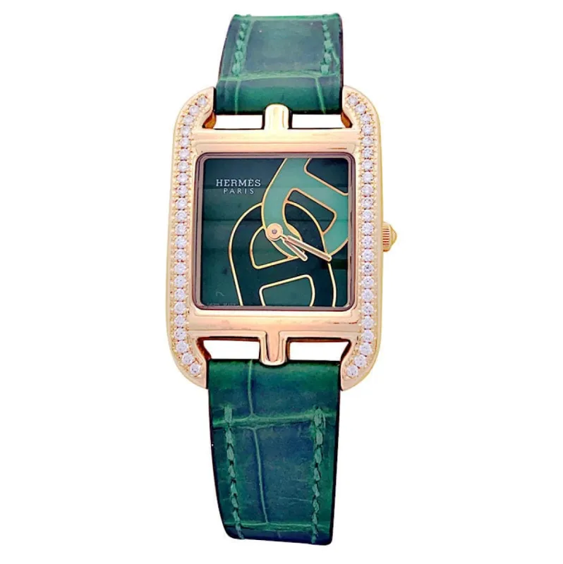 Montre Hermès, "Cape Cod", or rose, diamants, cuir. sold by 58 Facettes