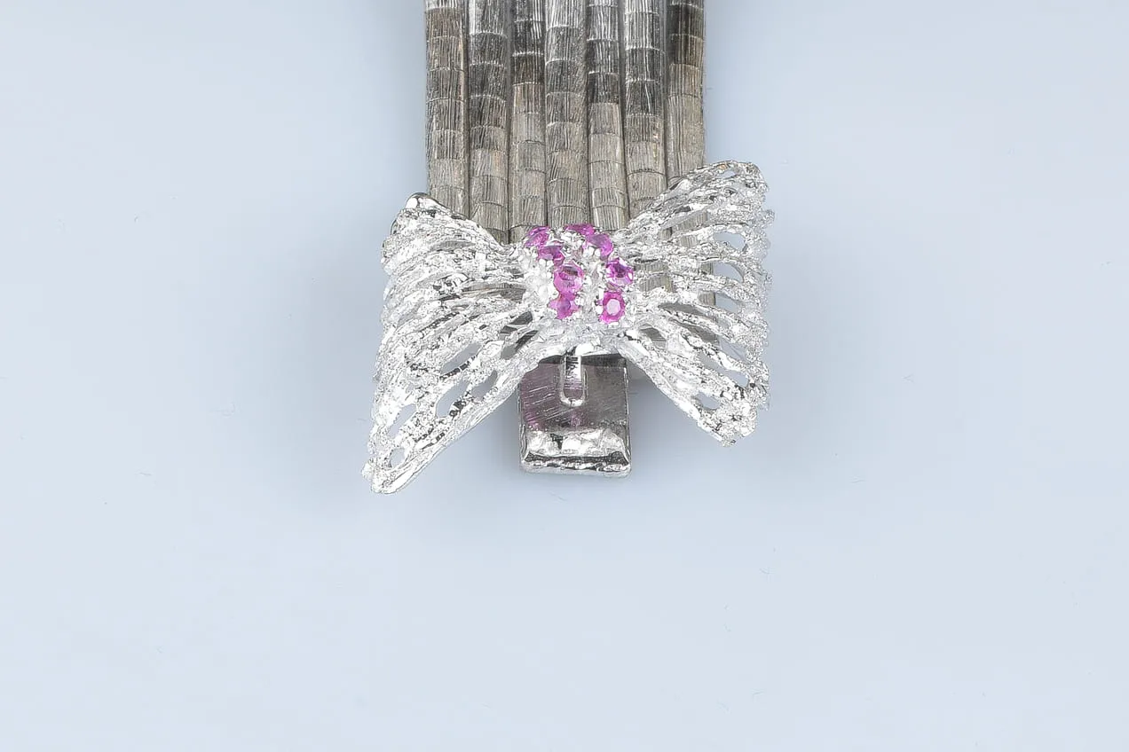 Bracelet noeud en or blanc 18 carats de l’époque Art-Déco sold by 58 Facettes product image thumbnail 3