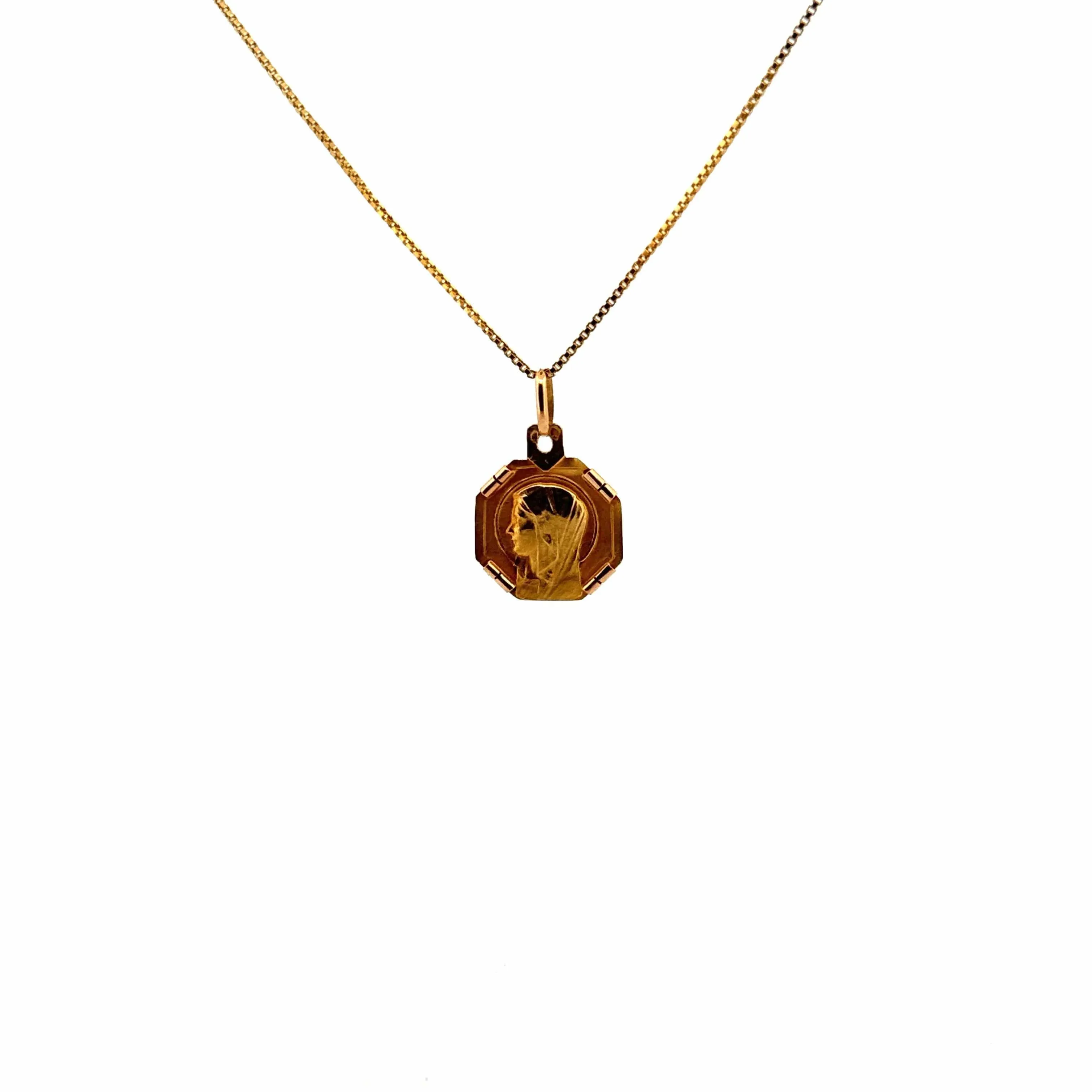 Pendentif Vierge Marie médaillon or jaune sold by 58 Facettes product image thumbnail 3