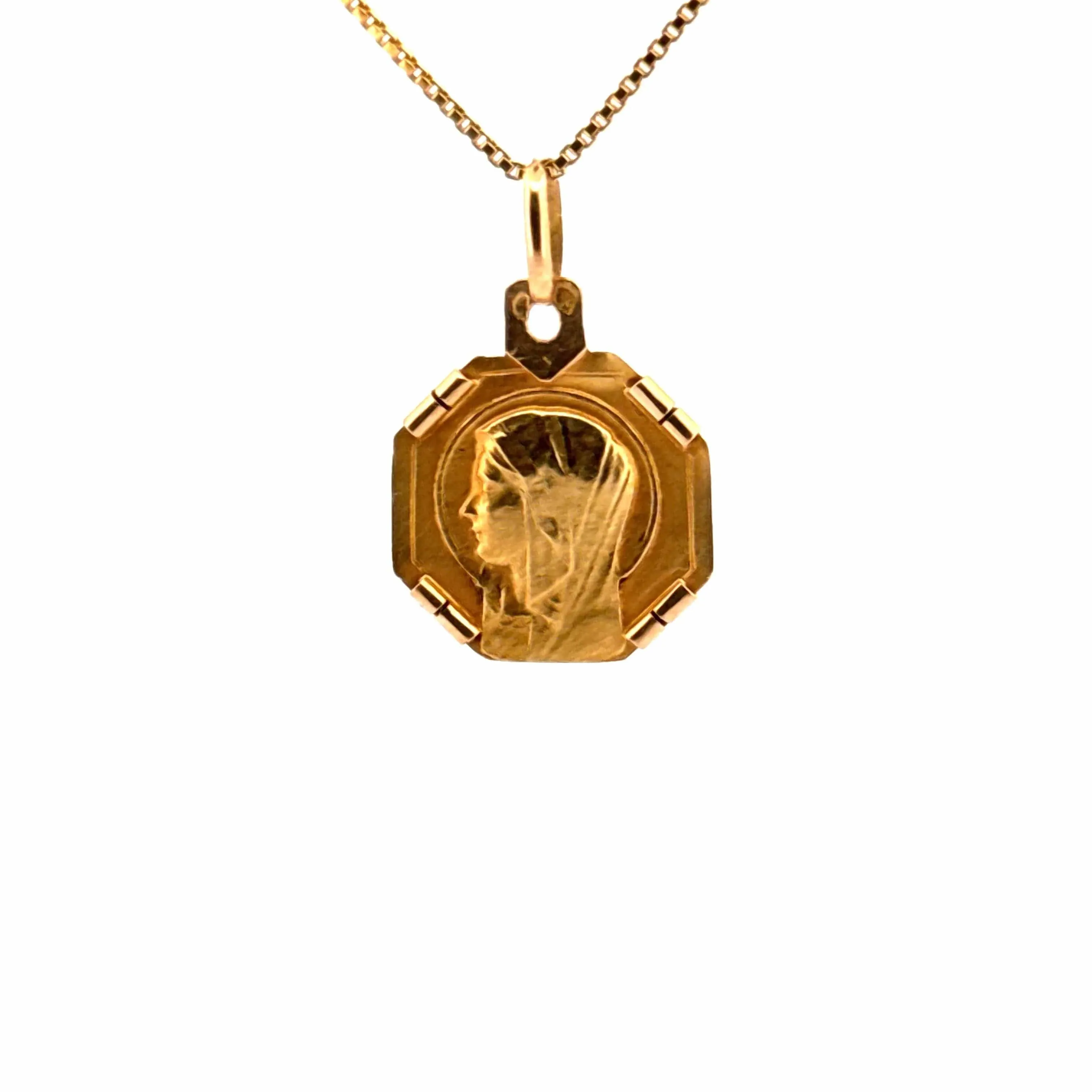 Pendentif Vierge Marie médaillon or jaune sold by 58 Facettes