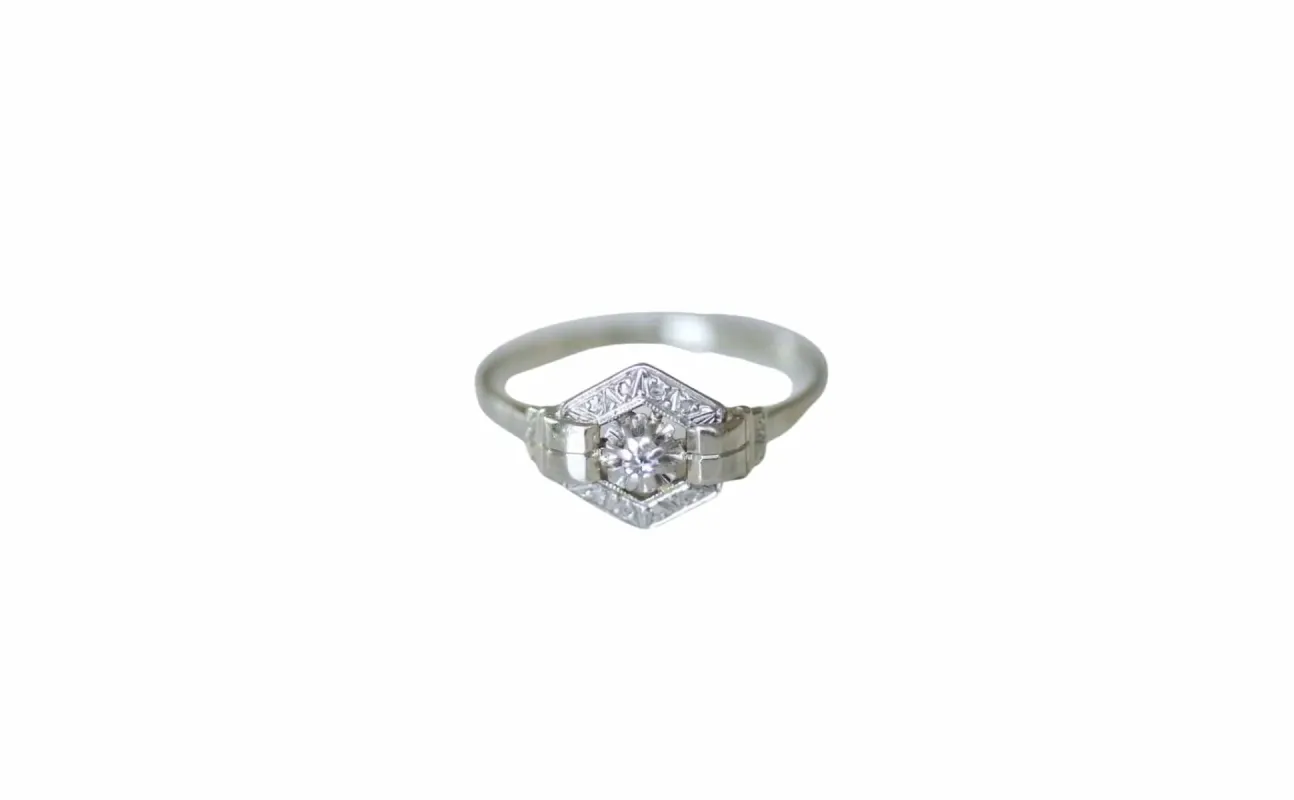 Bague Art Déco géométrique diamants sold by 58 Facettes