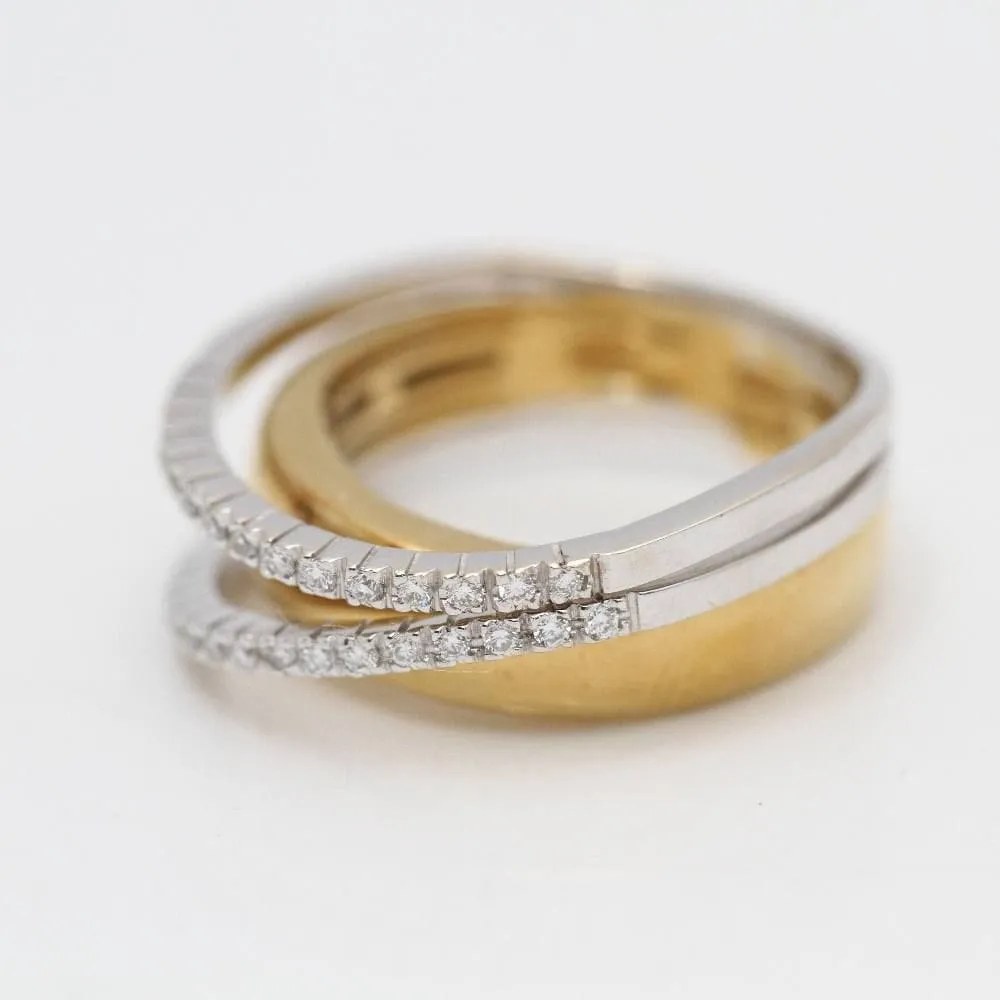 Bague croix en or bicolore et diamants sold by 58 Facettes product image thumbnail 5