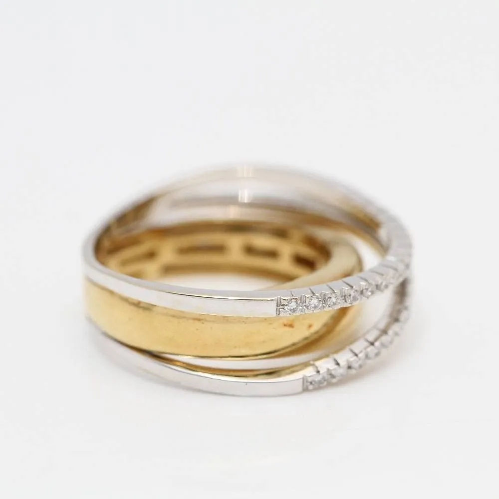 Bague croix en or bicolore et diamants sold by 58 Facettes product image thumbnail 2