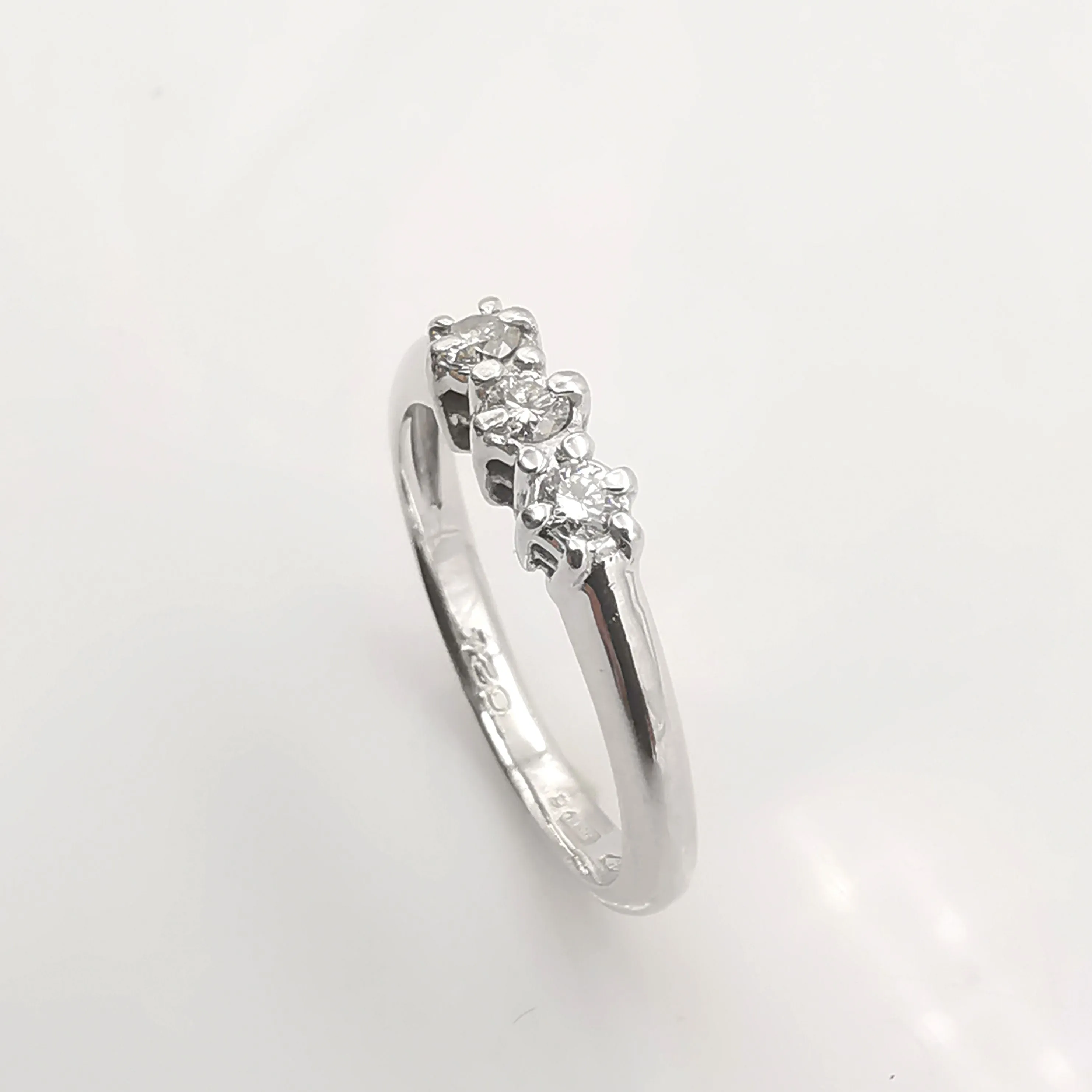 Bague en or et diamants sold by 58 Facettes product image thumbnail 5