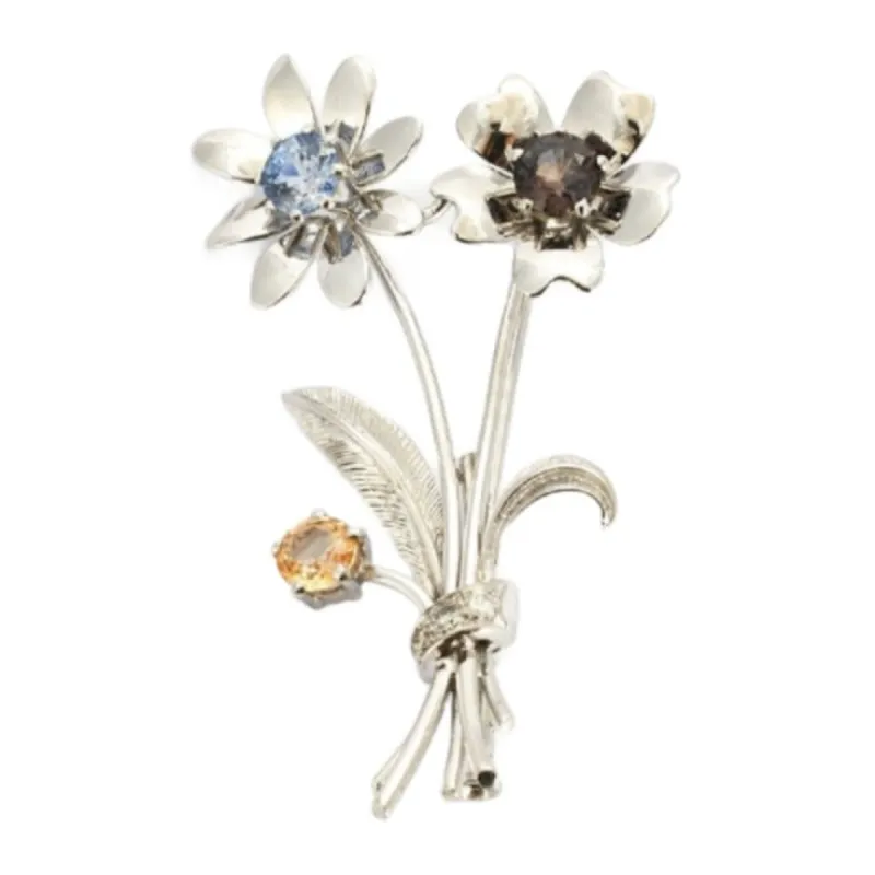 Broche Bouquet ornée de diamants, saphir et saphirs de couleurs sold by 58 Facettes
