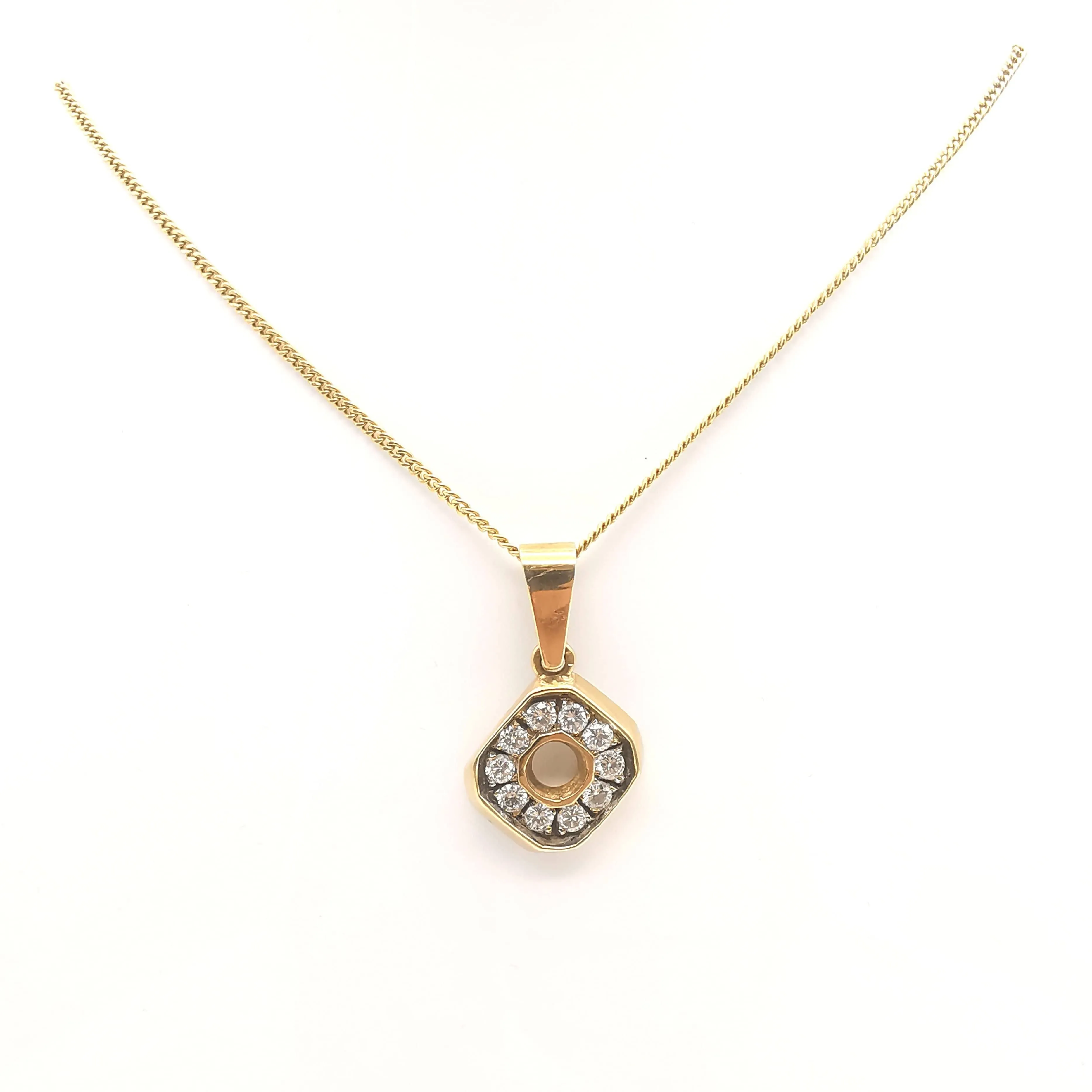 Collier en or jaune et diamants sold by 58 Facettes