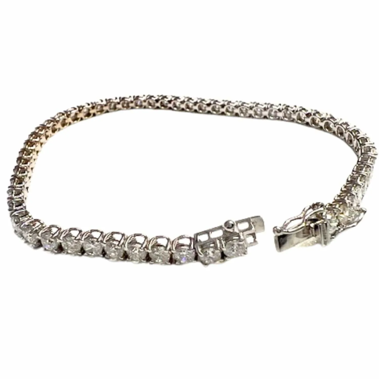 Bracelet en or au design classique avec diamants sold by 58 Facettes product image thumbnail 4